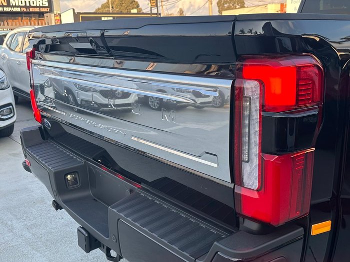 2024 Ford F450 Platinum (No Series) Black