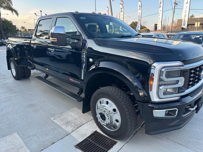 2024 Ford F450 Platinum (No Series) Black