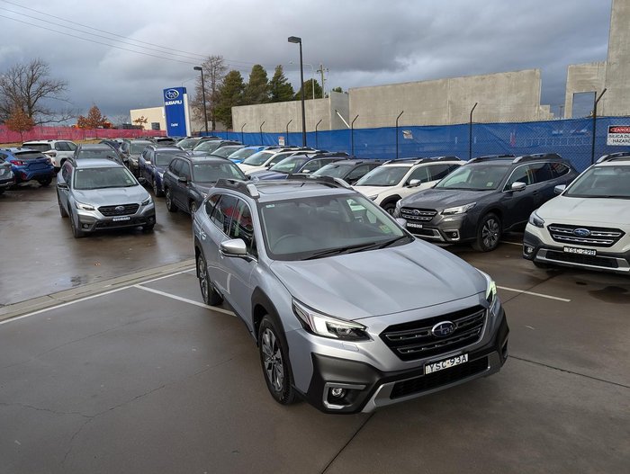 2024 Subaru Outback AWD Touring