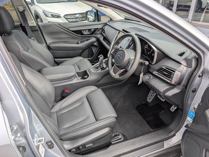 2024 Subaru Outback AWD Touring