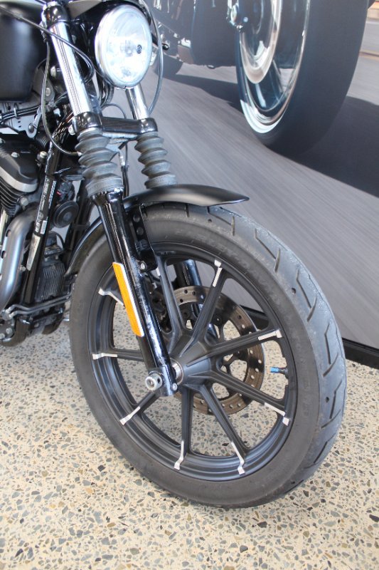 2021 Harley-davidson XL883N IRON 883 BLACK