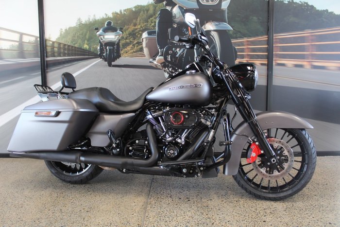 2017 Harley-davidson FLHRXS ROAD KING SPECIAL CHARCOAL DENIM