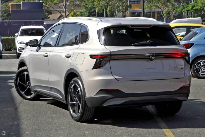 2025 MG MGS5 EV Essence 62 ZS3EM MY25 Champagne Gold