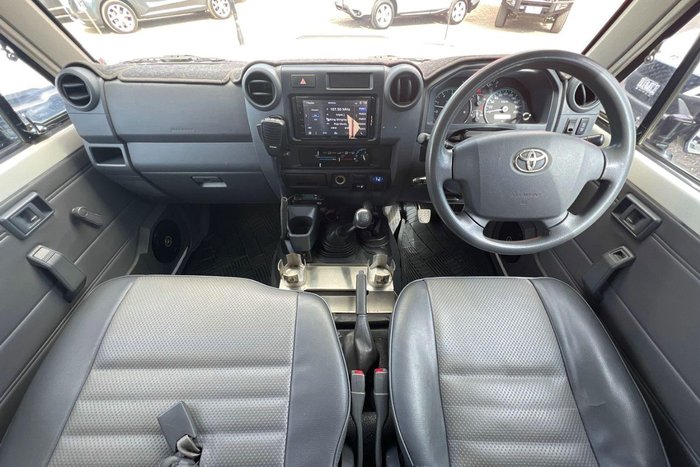 2011 Toyota Landcruiser Workmate Troopcarrier