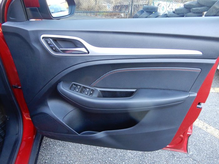 2022 MG ZST Vibe MY22 Diamond Red
