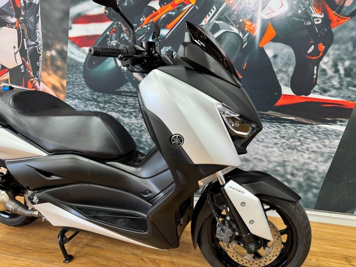 2019 Yamaha XMAX 300 (CZD300A) GREY