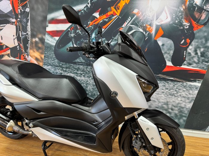 2019 Yamaha XMAX 300 (CZD300A) GREY