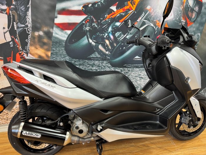 2019 Yamaha XMAX 300 (CZD300A) GREY