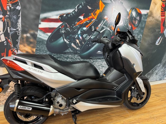 2019 Yamaha XMAX 300 (CZD300A) GREY