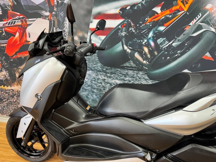 2019 Yamaha XMAX 300 (CZD300A) GREY