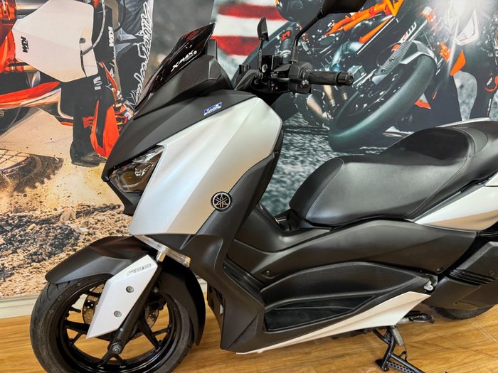 2019 Yamaha XMAX 300 (CZD300A) GREY