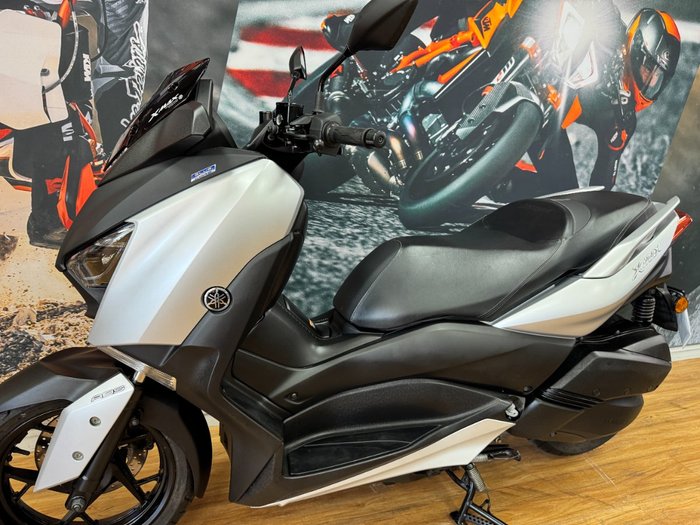 2019 Yamaha XMAX 300 (CZD300A) GREY