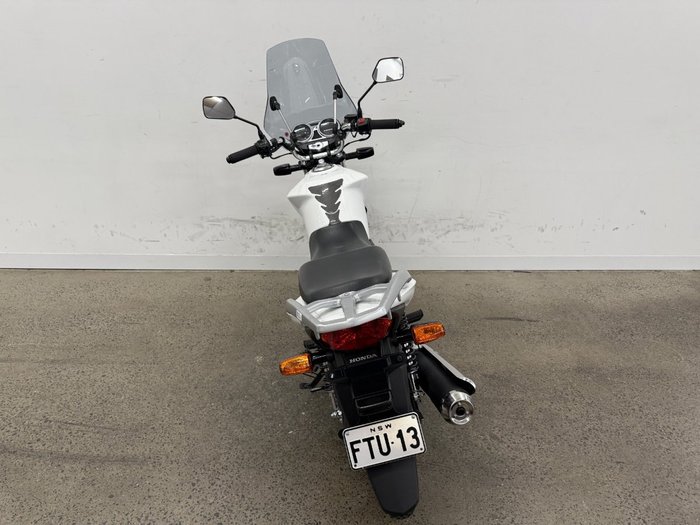 2021 Honda CB125E White