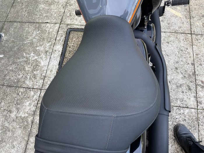 2019 Kawasaki VULCAN 900 (VN900) CUSTOM BLACK
