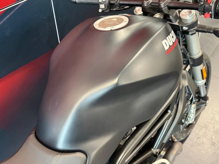 2017 Ducati Monster 659 ABS Monster Black