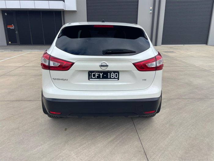 2017 Nissan QASHQAI TS J11 Ivory Pearl