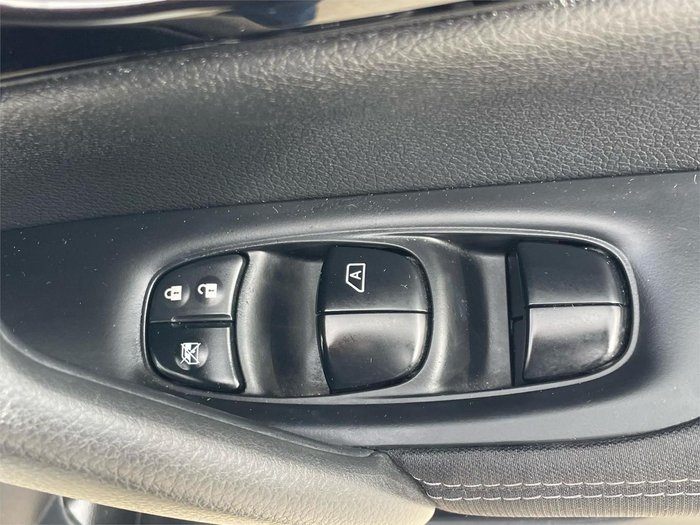 2017 Nissan QASHQAI TS J11 Ivory Pearl