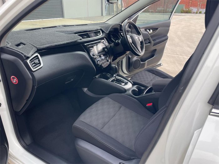 2017 Nissan QASHQAI TS J11 Ivory Pearl