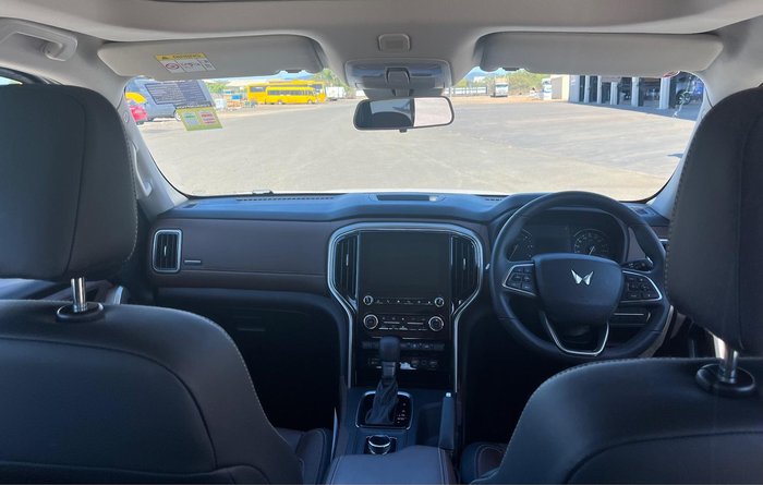 2023 Mahindra Scorpio Z8