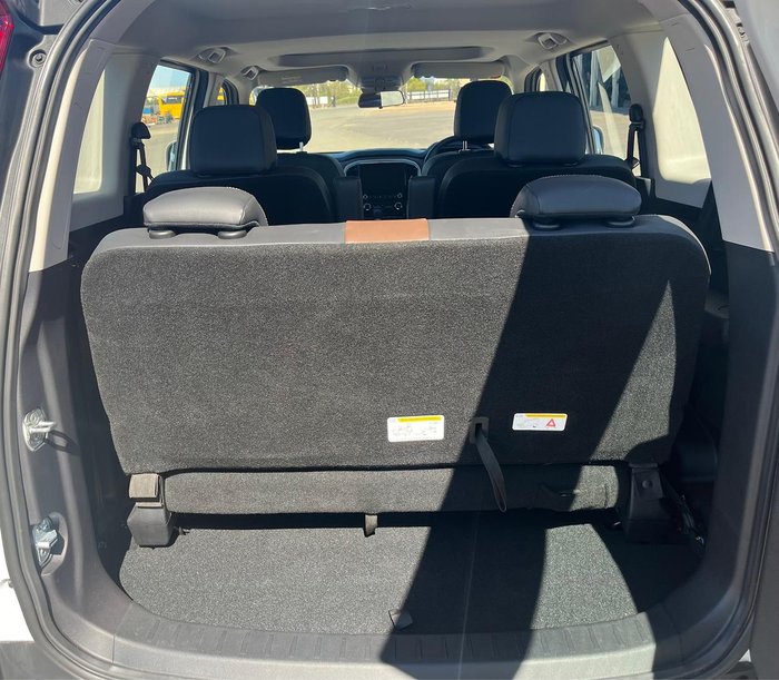 2023 Mahindra Scorpio Z8