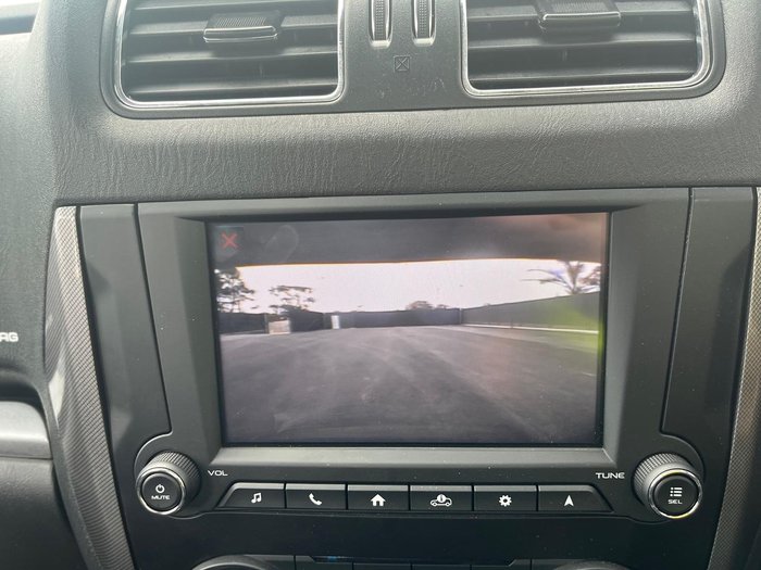 2022 Mahindra PIK-UP S11