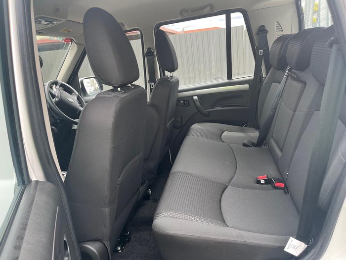 2022 Mahindra PIK-UP S11