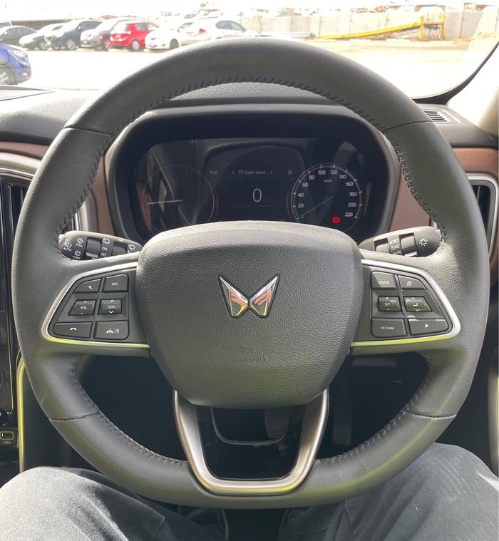 2023 Mahindra Scorpio Z8L