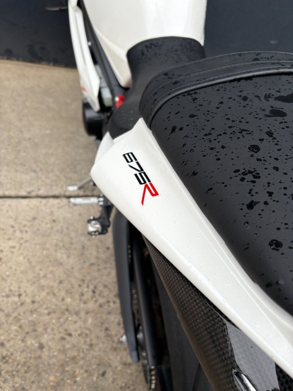 2012 Triumph DAYTONA R WHITE