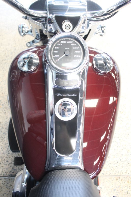 2022 Harley-davidson FLRT FREEWHEELER RED