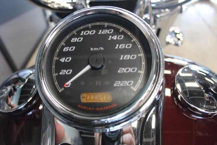 2022 Harley-davidson FLRT FREEWHEELER RED