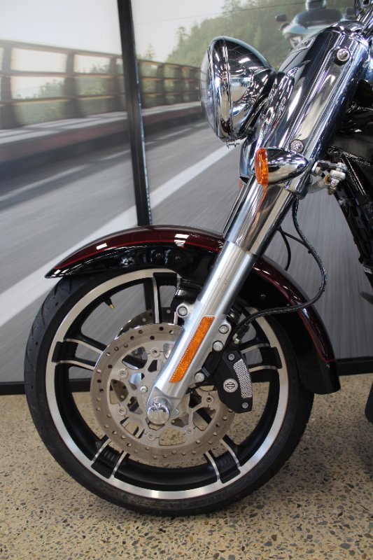 2022 Harley-davidson FLRT FREEWHEELER RED