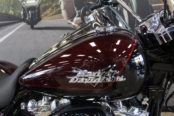 2022 Harley-davidson FLRT FREEWHEELER RED