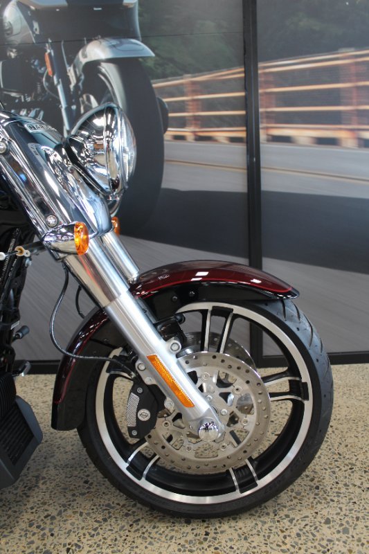 2022 Harley-davidson FLRT FREEWHEELER RED