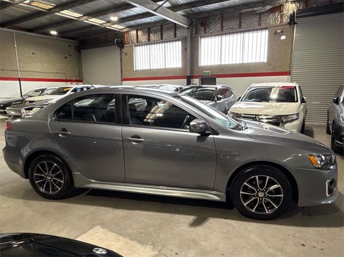 2016 Mitsubishi Lancer ES Sport