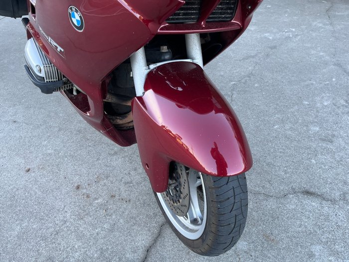 2000 BMW Motorrad R1100RT (ABS) Red