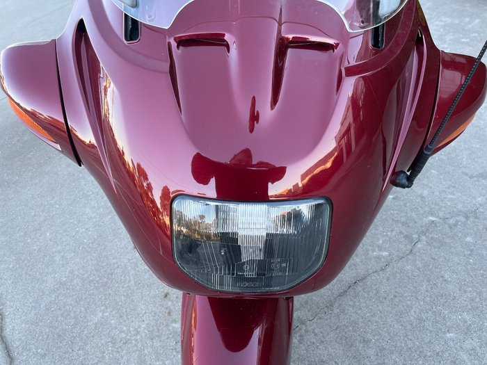 2000 BMW Motorrad R1100RT (ABS) Red