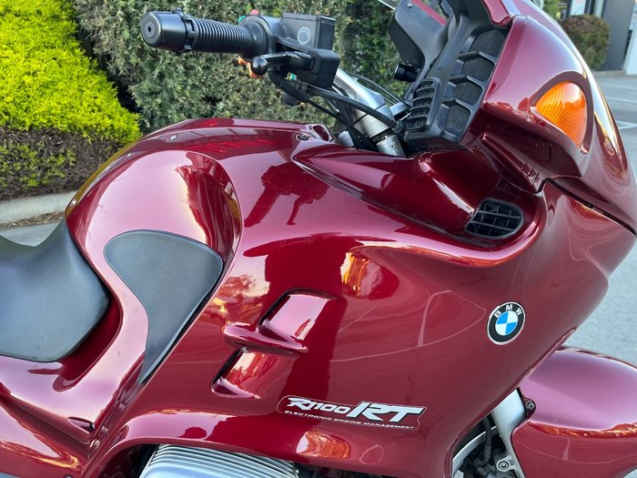 2000 BMW Motorrad R1100RT (ABS) Red