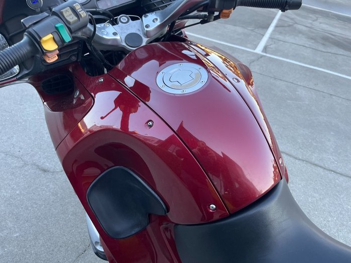2000 BMW Motorrad R1100RT (ABS) Red