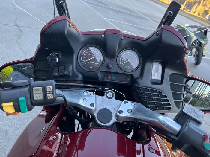 2000 BMW Motorrad R1100RT (ABS) Red