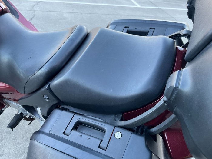 2000 BMW Motorrad R1100RT (ABS) Red