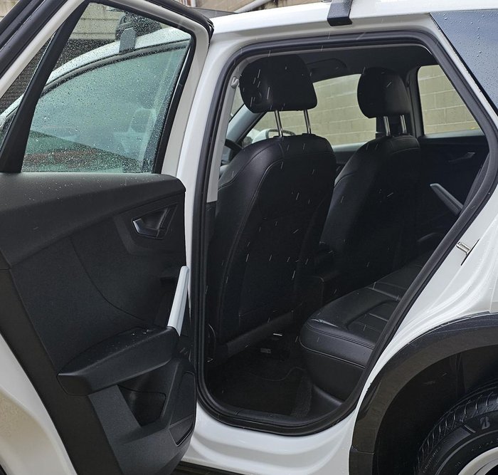 2018 Audi Q2 design GA MY18 Glacier White