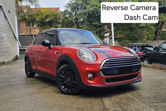2016 MINI Hatch Cooper F55 Blazing Red