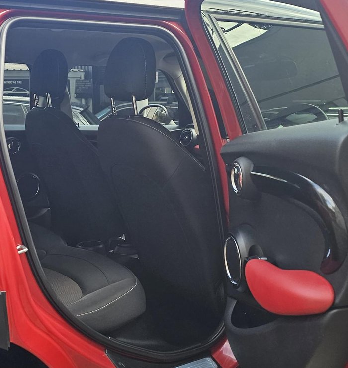 2016 MINI Hatch Cooper F55 Blazing Red