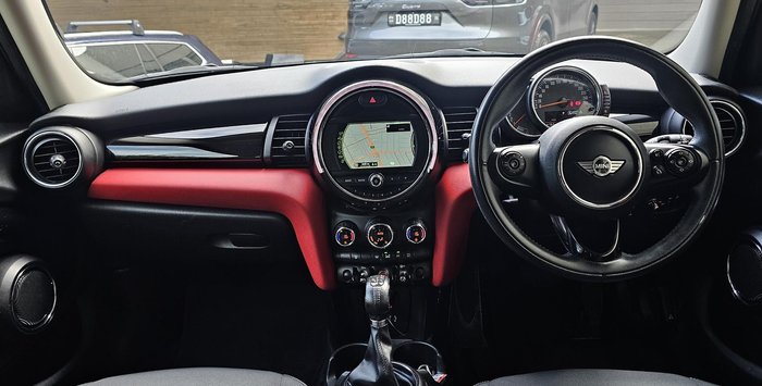2016 MINI Hatch Cooper F55 Blazing Red