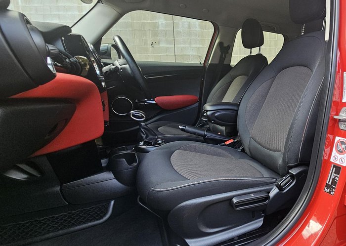 2016 MINI Hatch Cooper F55 Blazing Red