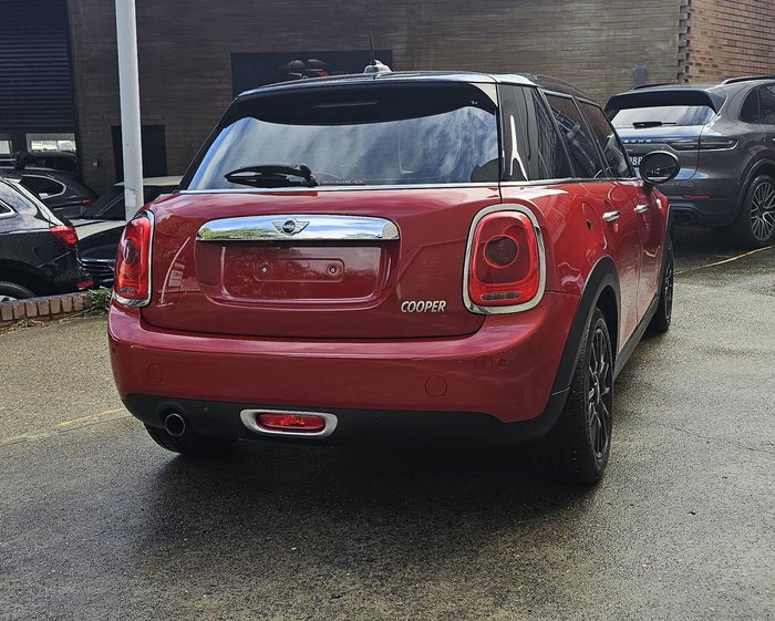 2016 MINI Hatch Cooper F55 Blazing Red