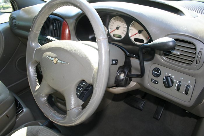 2005 Chrysler Grand Voyager LX 4th Gen MY05 Mineral Grey