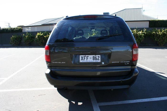2005 Chrysler Grand Voyager LX 4th Gen MY05 Mineral Grey