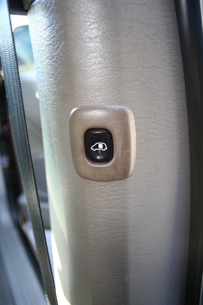 2005 Chrysler Grand Voyager LX 4th Gen MY05 Mineral Grey
