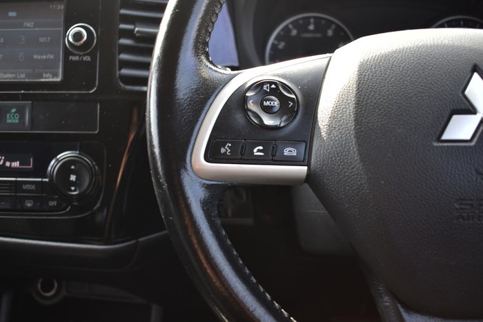 2013 Mitsubishi Outlander ES ZJ MY13 White